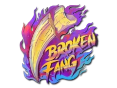 Pegatina | Broken Fang (holográfica)