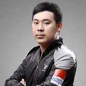 Autographed Trove Carafe 2019 Autographed by Li 'iceice' Peng